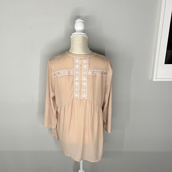 Adiva Pink Embroidered Three Quarter Sleeve Blouse - Picture 2 of 3